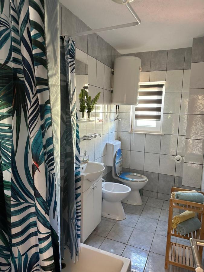 Apartments Kralj Zvonimir ヤドラニヴォ エクステリア 写真