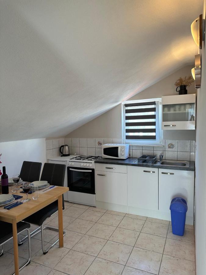 Apartments Kralj Zvonimir ヤドラニヴォ エクステリア 写真